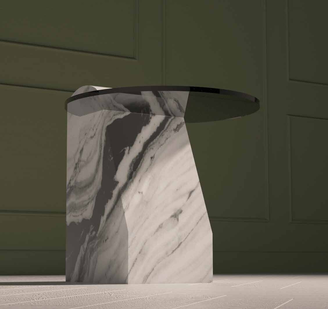 Tavolino Saffo con base scultorea in marmo e piano in cristallo